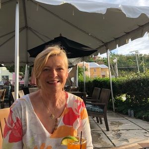 Meet your Posher, Marianne